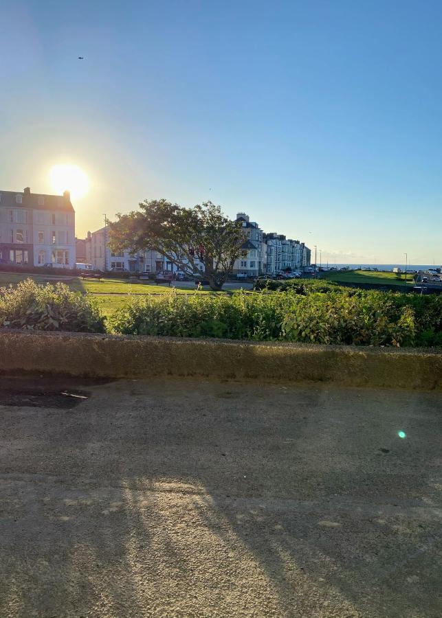 Port Pour Deux Lejlighed Portrush Eksteriør billede
